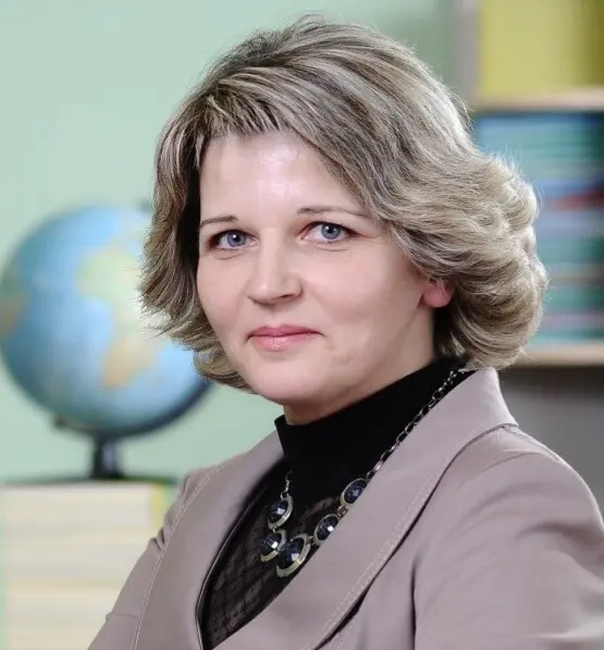 Татьяна Валентиновна - Вдумчивый педагог с солидным школьным стажем